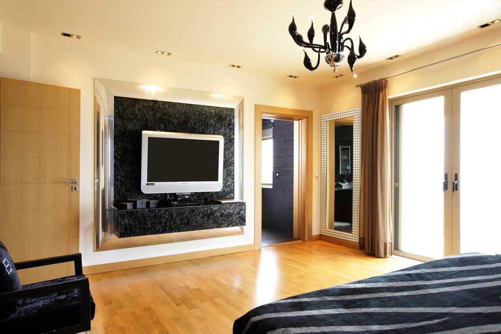 Villa Prigipessa Agia Marina Extérieur photo