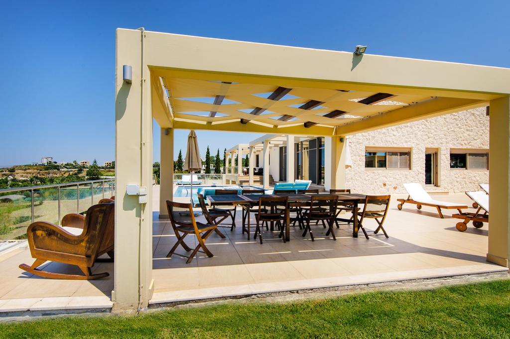 Villa Prigipessa Agia Marina Extérieur photo
