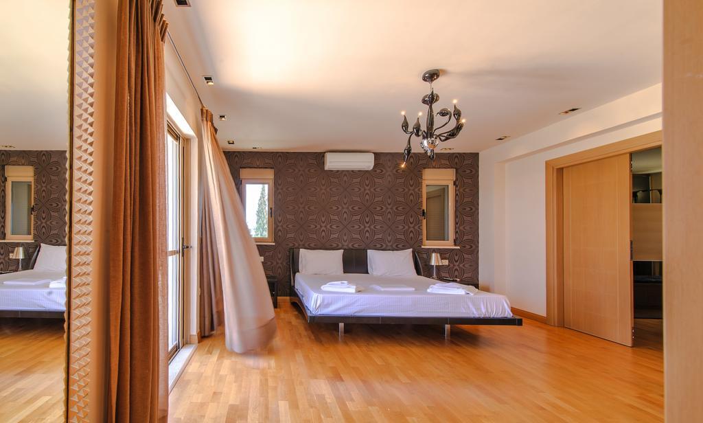 Villa Prigipessa Agia Marina Extérieur photo